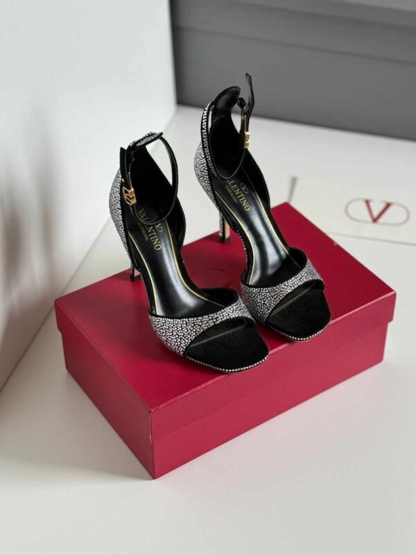 Luxury Brand Valentino Ladies High Heels Shoes