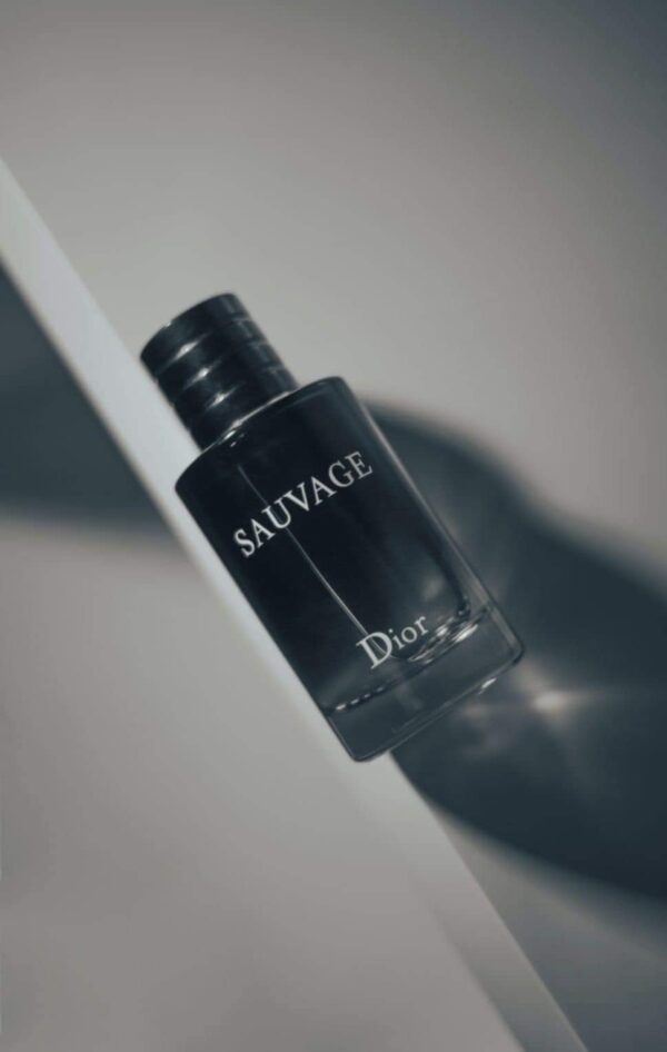 Branded “Sauvage” notes for men