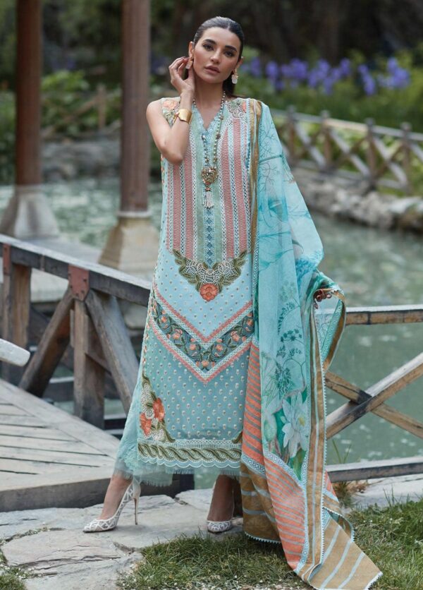 Pakistani Lawn And Attractive 3 Piece