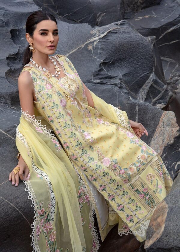 Pakistani Brand Crimson Luxury Lawn 2024