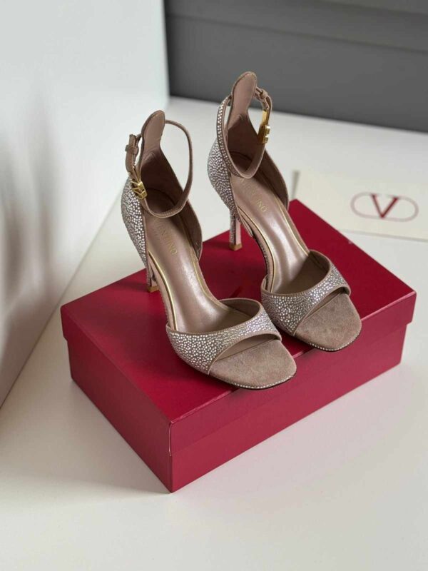 Luxury Brand Valentino Ladies High Heels Shoes